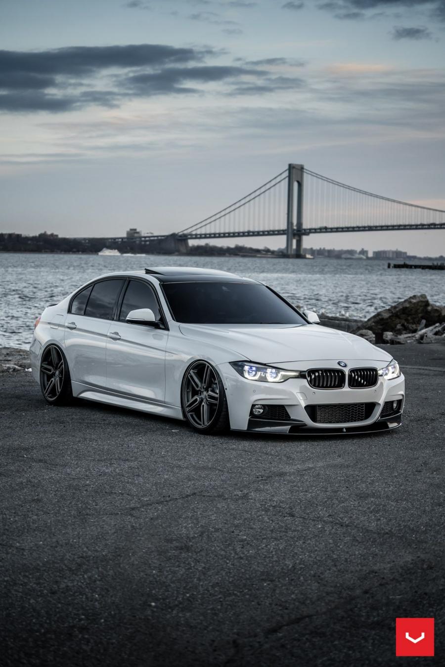  BMW M3 Sedan on Vossen Wheels (HF-1) 2018 года  (фото 13 из 57)